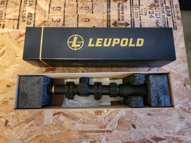 Photo of Leupold VX-Freeedom 1.5x4x20 MOA - 1