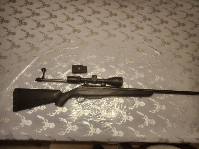 Photo of Tikka t3 left handed 