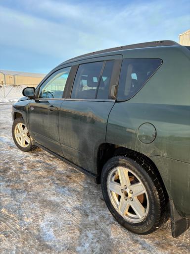 Photo of 2009 Jeep Compass - 1