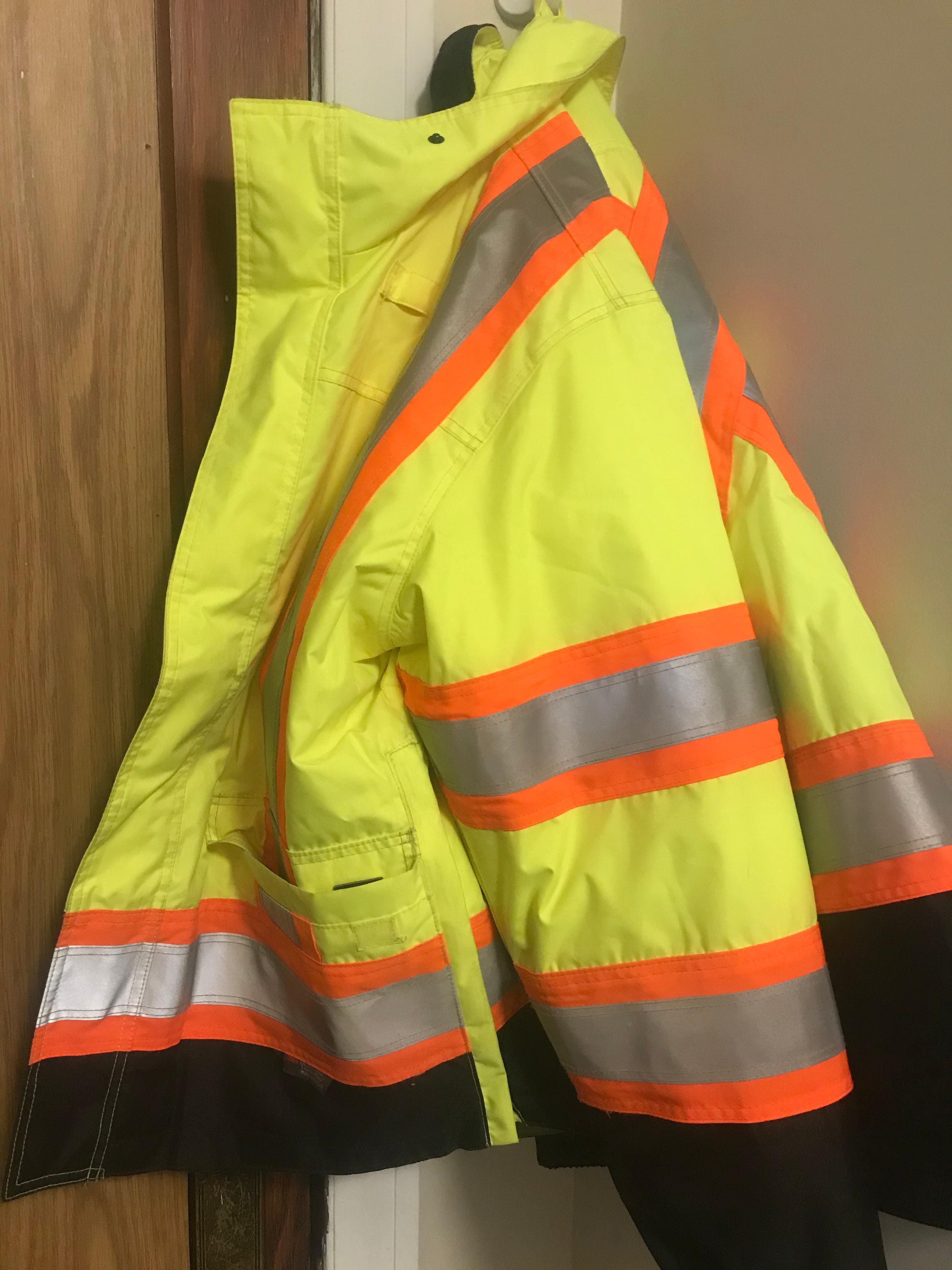 Photo of Toughduck hi vis winter jacket size large