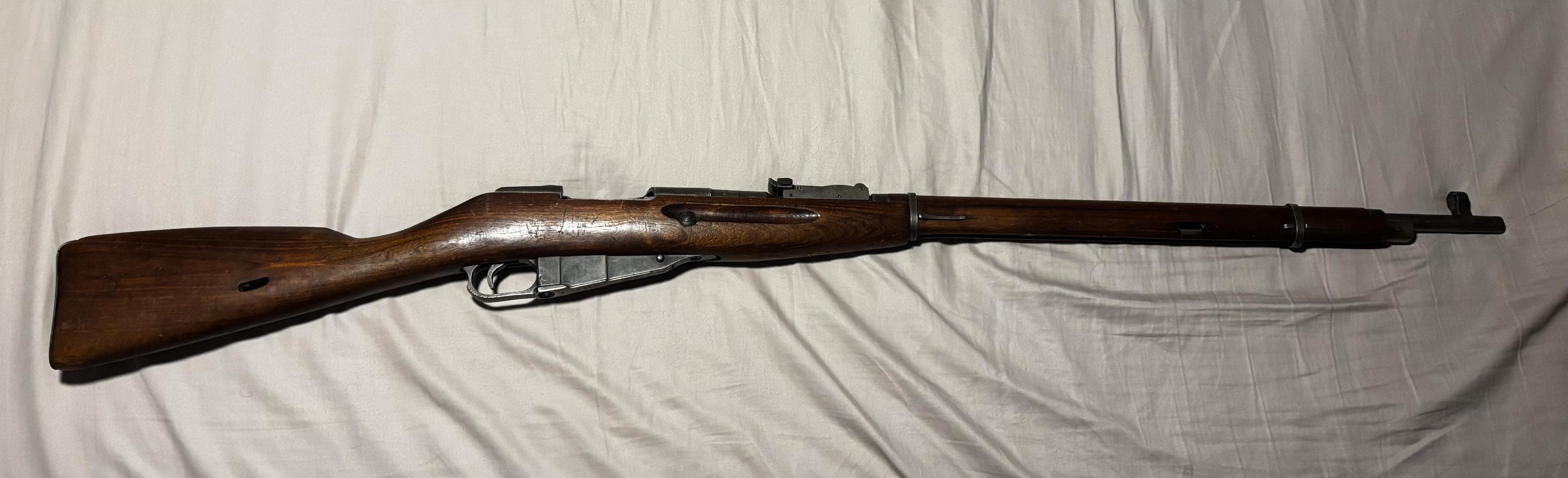 Photo of (SOLD)1943 Mosin Nagant(missing bolt)