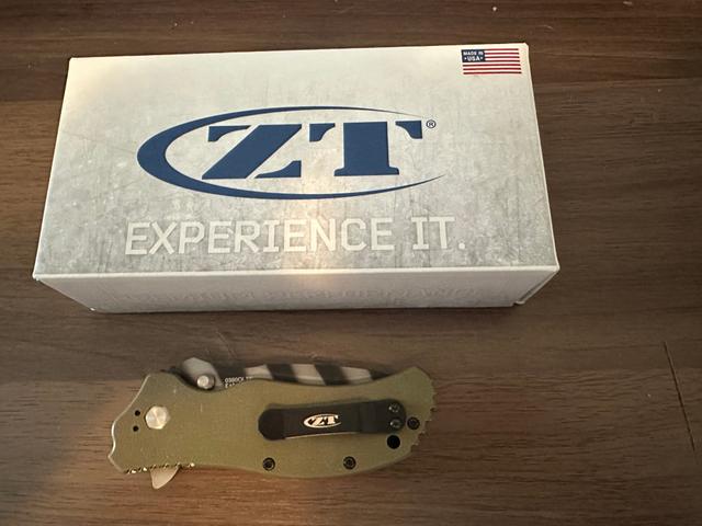 Photo of Zero Tolerance ZT0350 Knife