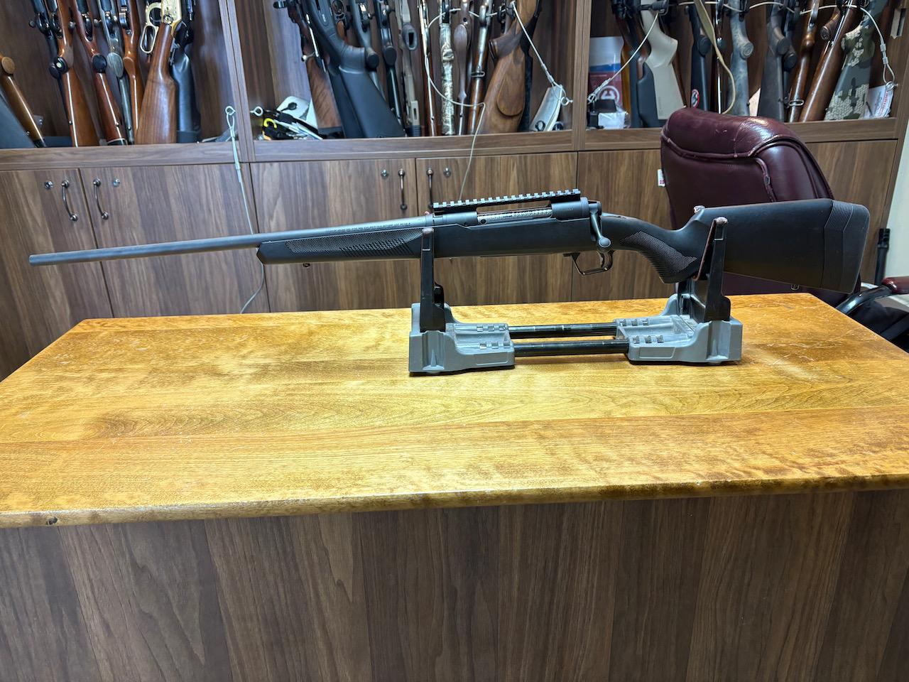 Photo of Left Hand Savage 110 Apex Hunter .270 Win