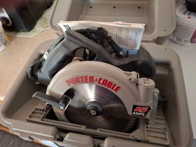 Photo of PORTER CABLE 7 1/4 CIRCULAR SAW ...HARDLY USED - 1