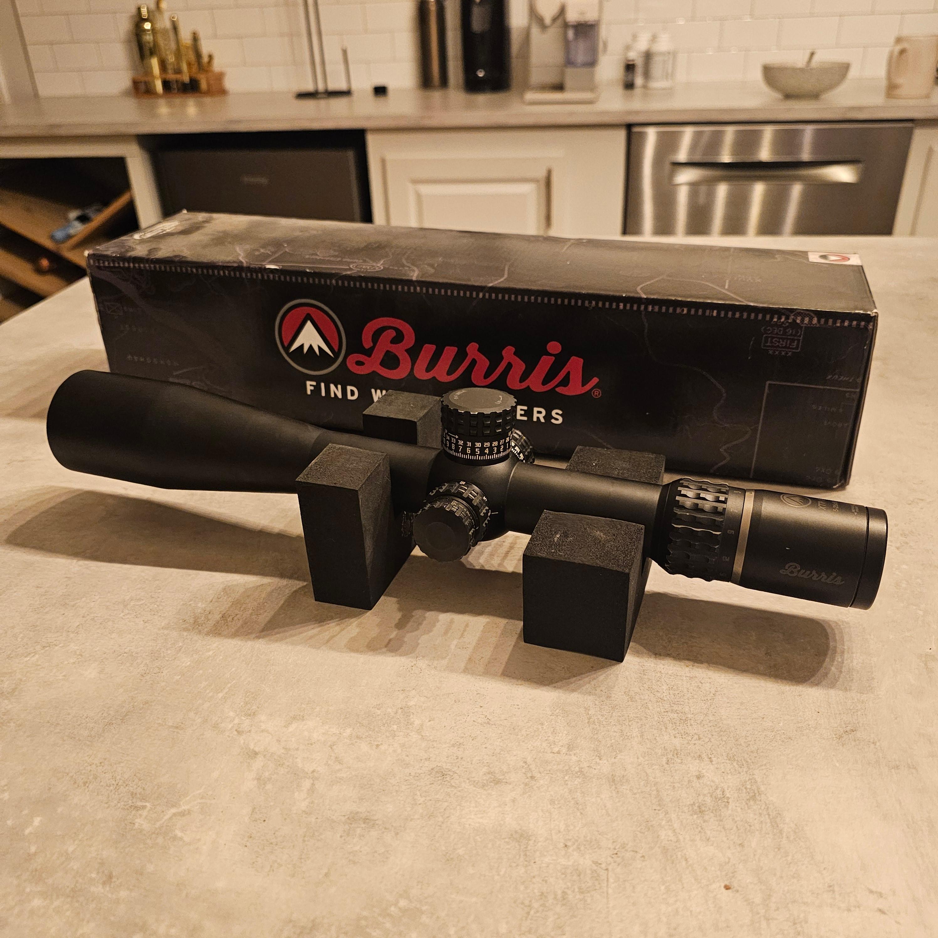 Photo of Burris XTR ii 5x25x50mm FFP illuminated reticle