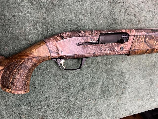 Photo of Browning Maxus, semi, 12G/3.5"/28", I will ship