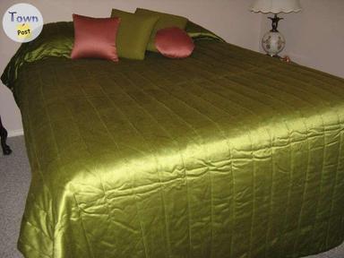 Photo of PRICE DROP ~QUILTED BEDSPREAD INCLUDING THROW PILLOWS - 1