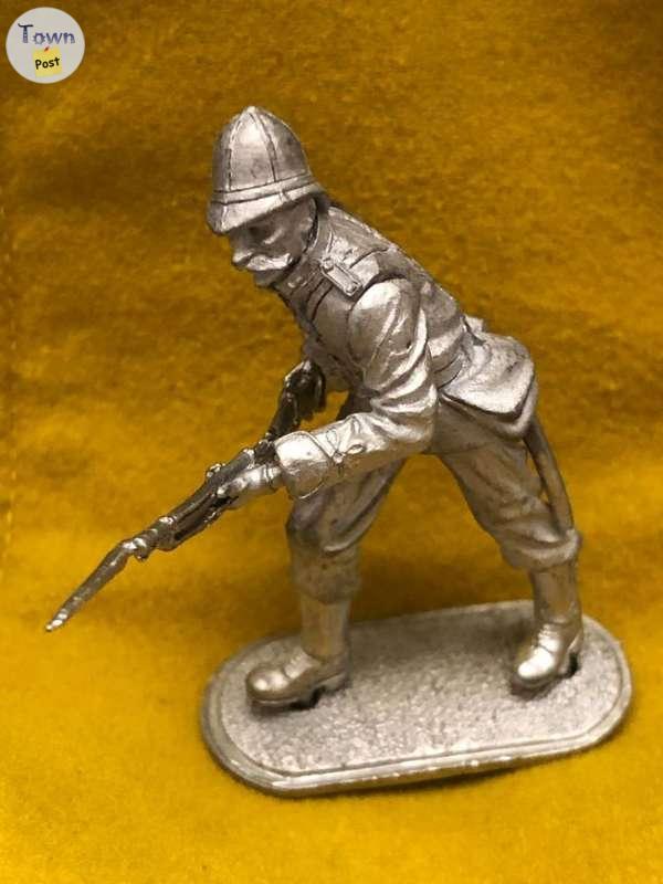 Photo of Hinchliffee Model Zulu Wars British 24 foot 54mm soldier.