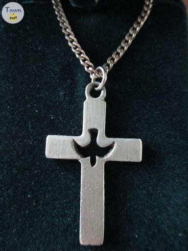 Photo of SWAROVSKI CRYSTALS & PEWTER CROSS PENDANTS - 2