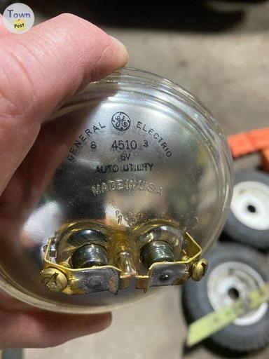 Photo of 6 Volt Sealed Beams  - 1