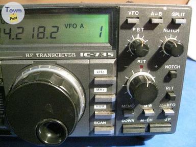 Photo of ICOM IC-735 hf ham radio 10-160  - 2