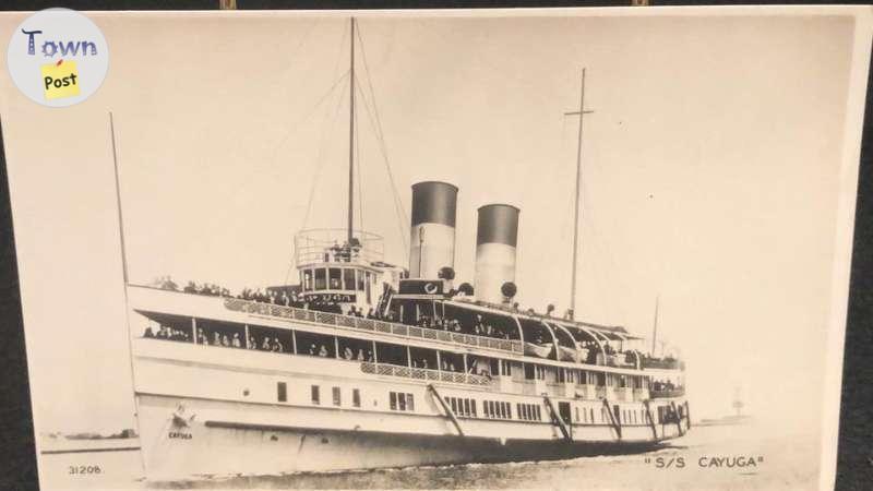 Photo of Original 1940s postcard of the SS Cayuga