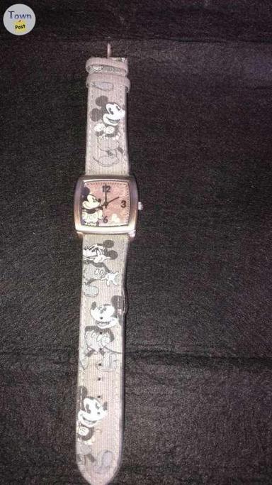 Photo of Mickey Mouse Watch picture band - 2