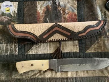 Photo of Handmade Damascus steel hunting knives  - 2