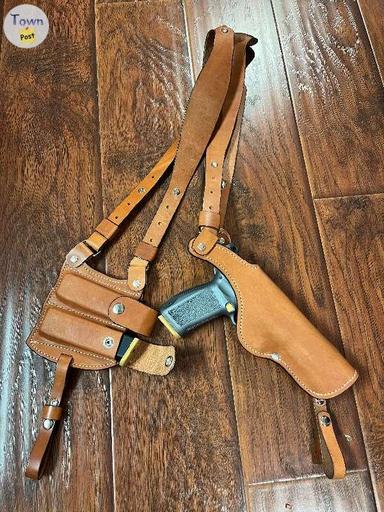 Photo of Glock  shoulder holster - 1