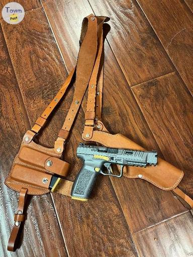 Photo of Glock  shoulder holster - 2