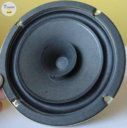 Photo of 6.5" 15 Watt speakers