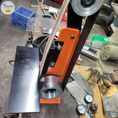 Photo of BELT GRINDER 2X48 ENCLOSED 1HP ELECTRIC  MOTOR  - 1