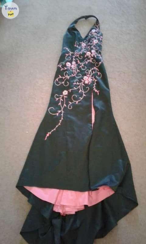 Photo of Beautiful pink & black grad/prom dress