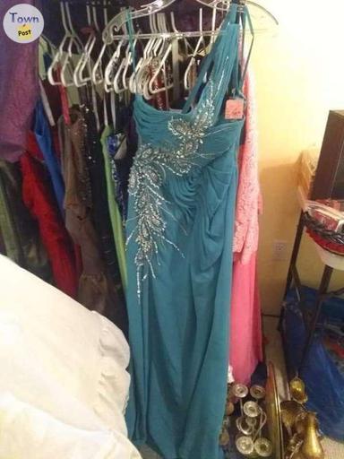 Photo of Teal color grad/prom dress - 1