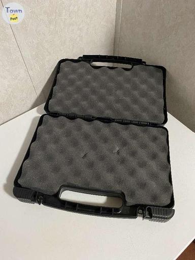 Photo of Marstar pistol case. - 2