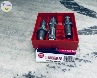 Photo of LEE Pacesetter dies 7mm Rem Magnum - 1