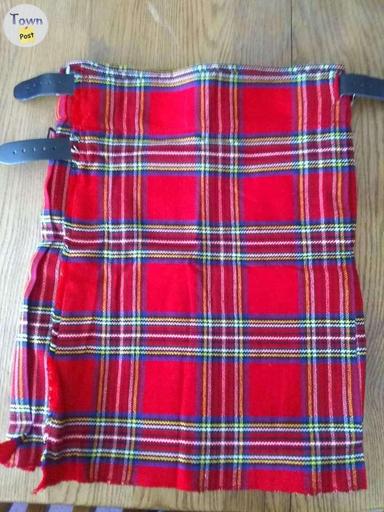 Photo of 1 Men's Royal Stewart tartan kilts - 1