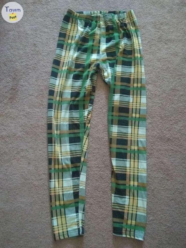 Photo of Tartan pattern leggings 