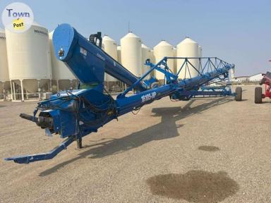 Photo of 2020 Brandt 16105-HP Swing Auger with Ezreach - 1