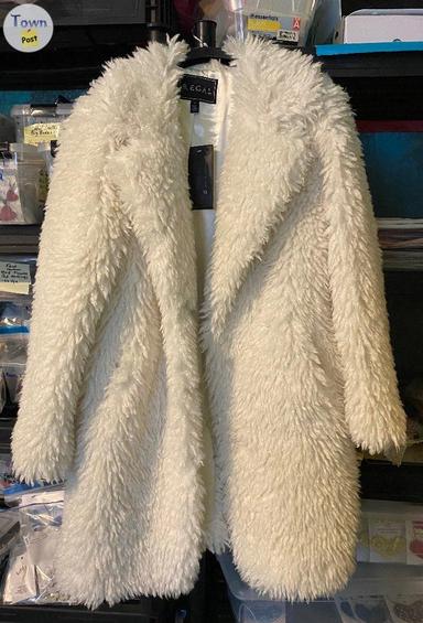 Photo of Brand New Regal faux fur in curly lamb - 1