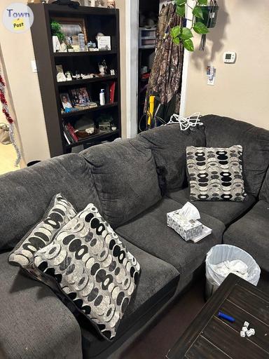 Photo of 3 piece sectional  - 1