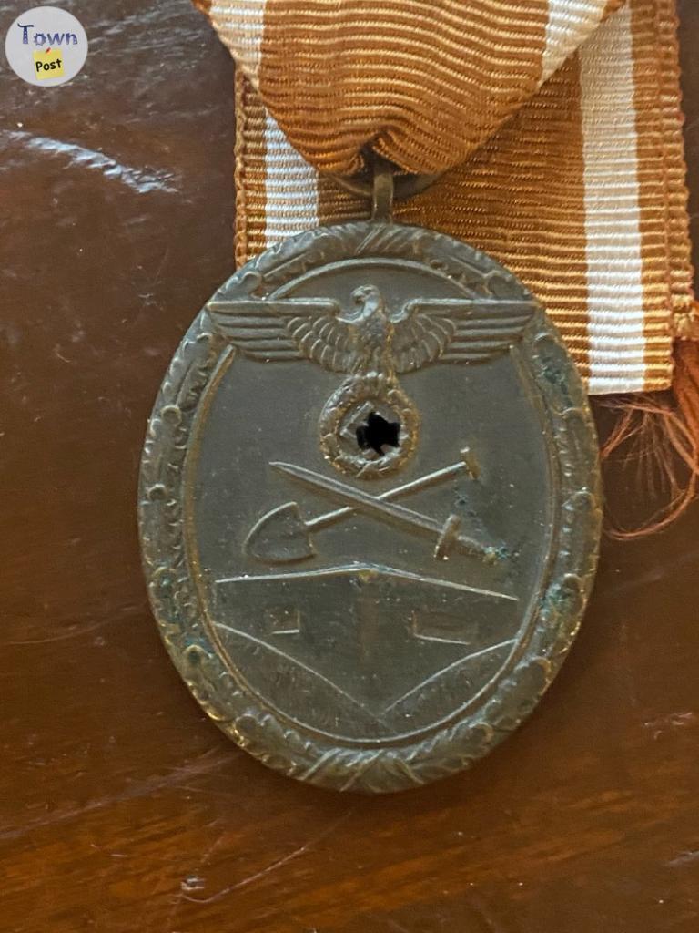 Photo of WW2 German West Wall Medal