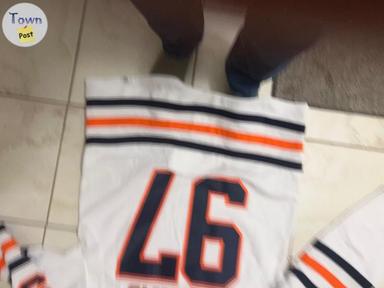 Photo of Edmonton Oiler Connor McDavid Sweater - 2