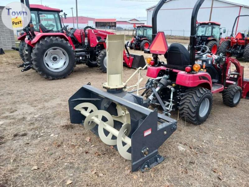 Photo of Farm King Allied 6010 Snow Blower