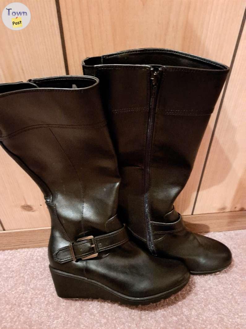 Photo of Ladies boots