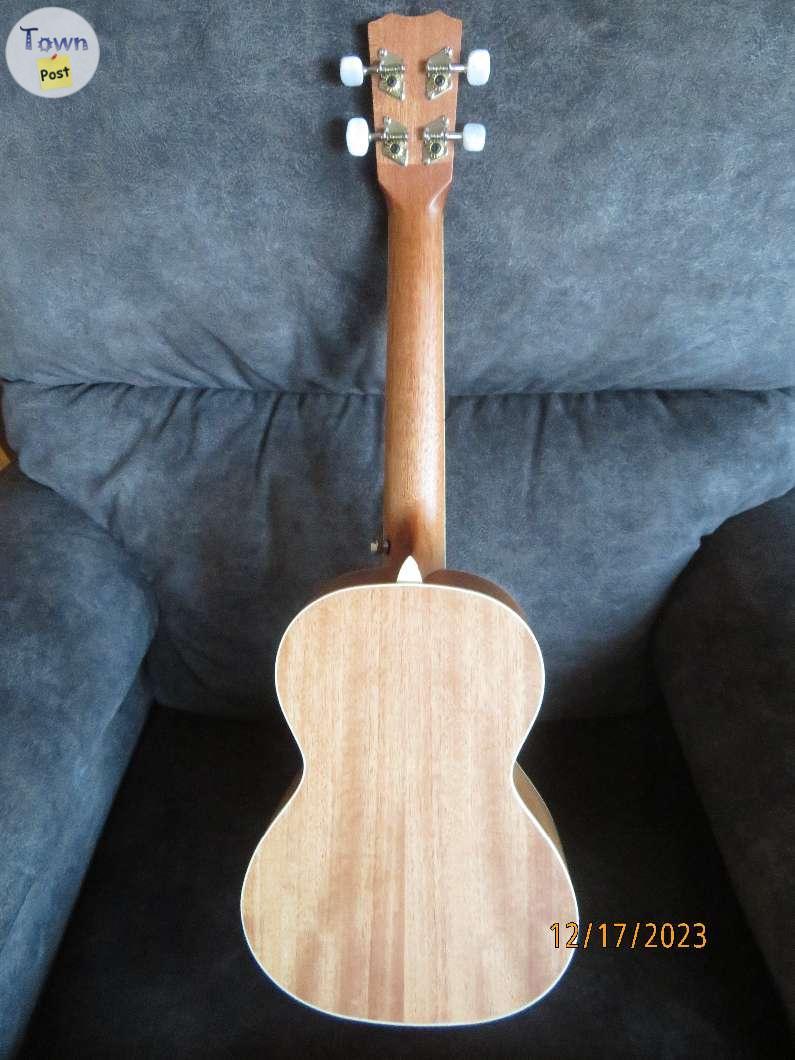 Photo of Tenor Ukulele perfect condition