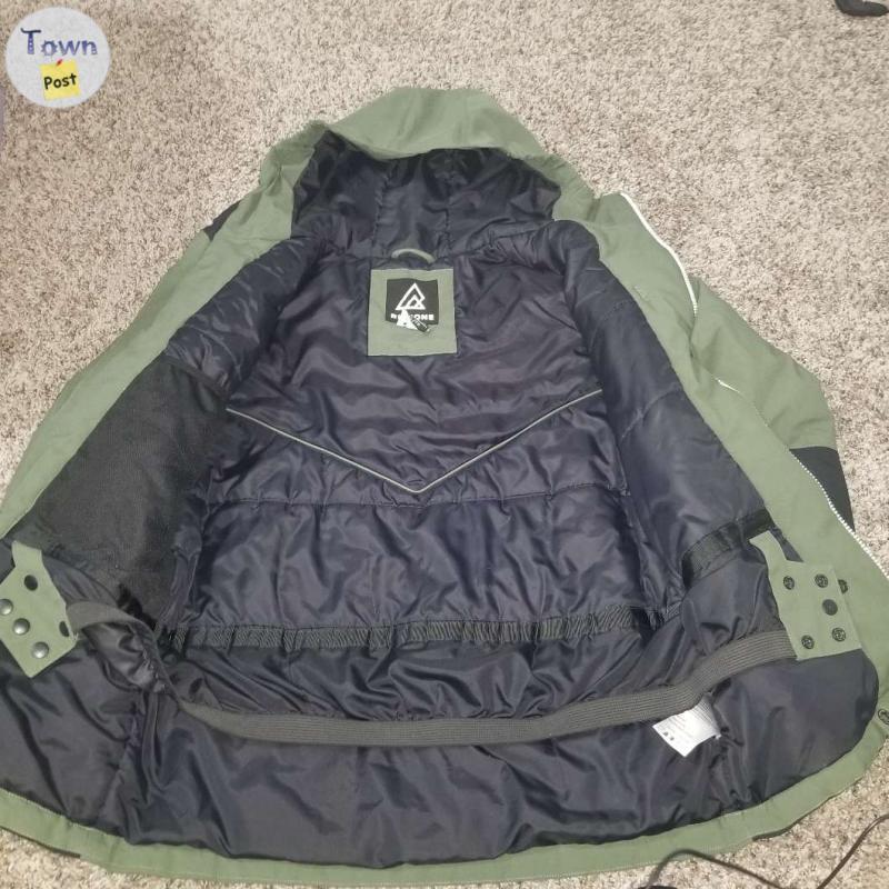 Photo of Ripzone winter water proof jacket for boys Size XL