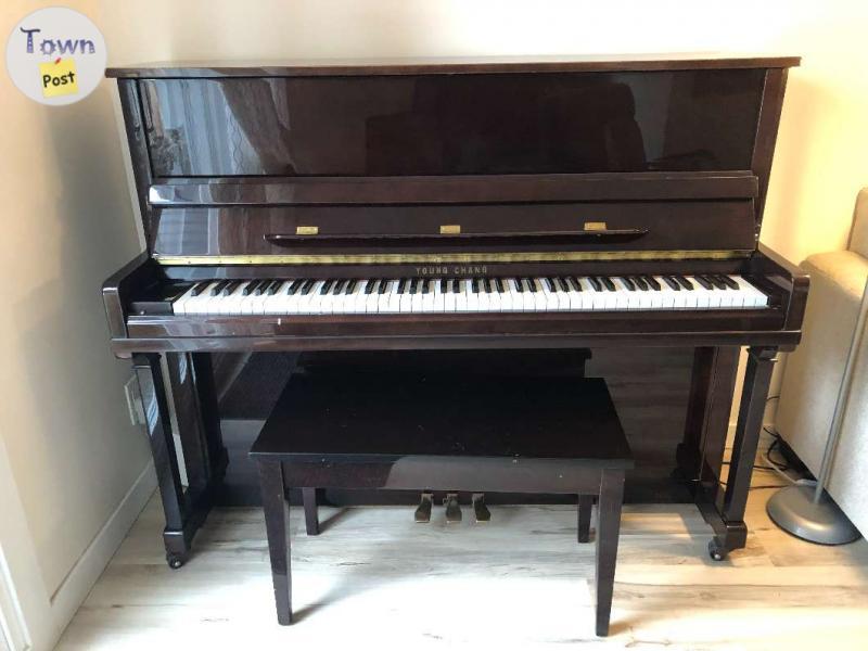 Photo of Piano for sale