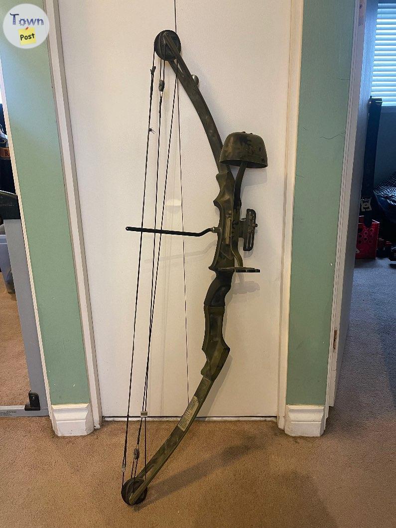 Photo of Bear  whitetail 2 compound bow