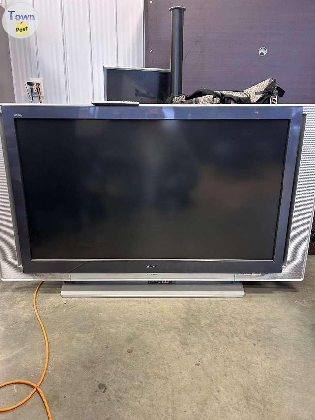 Photo of TV with Remote for Sale