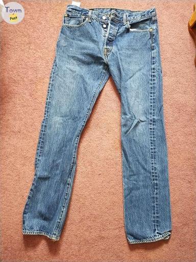 Photo of Men's 501 Levi's jeans  - 1