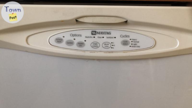 Photo of Maytag Dishwasher Control panel