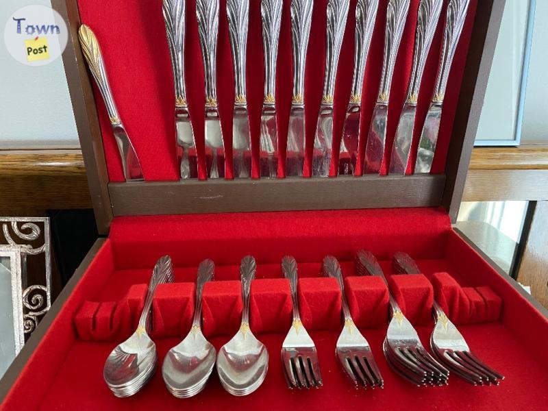 Photo of Gorham sterling silver cutlery 