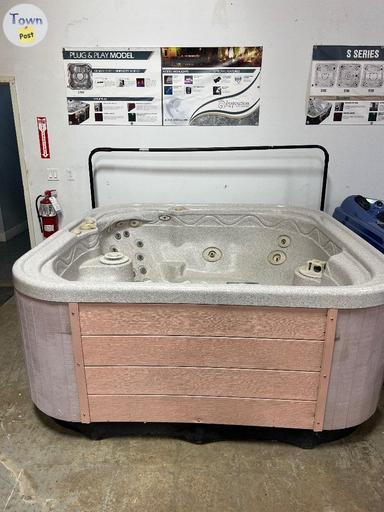 Photo of Hot Tub - 2