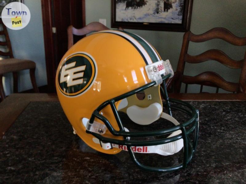 Photo of CFL Replica Helmets