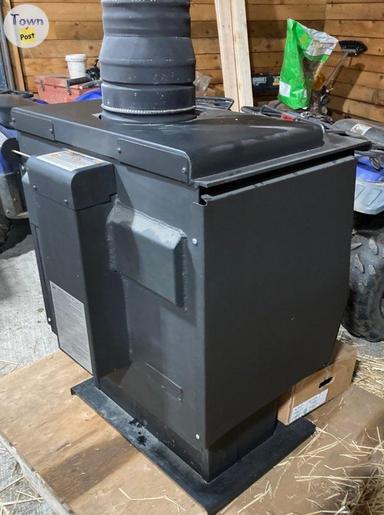 Photo of Like New BLAZE KING WOOD STOVE (KING MODEL) - 2