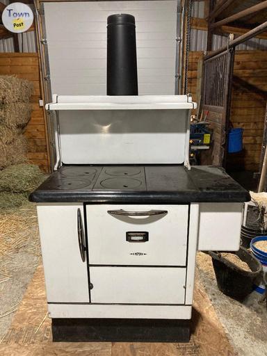 Photo of Antique Empire White Porcelain Coal and Wood Cooking Stove - 1