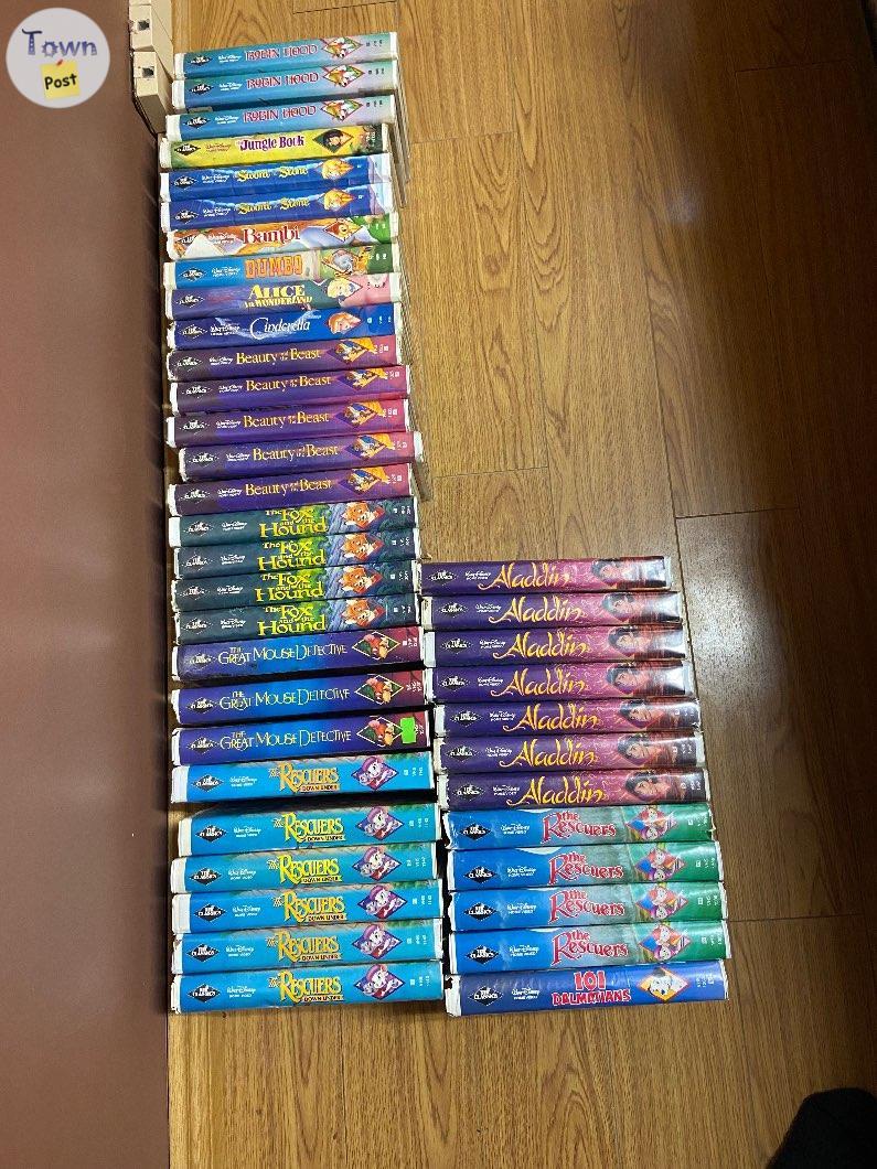 Photo of 40 DISNEY BLACK DIAMOND THE CLASSICS VHS MOVIES