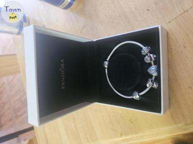 Photo of Pandora bracelet with 3 charms and 2 stoppers - 1