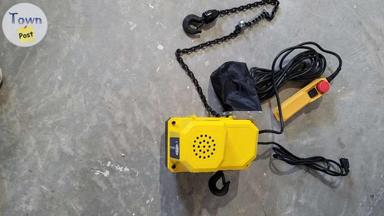 Photo of 110 volt chain hoist - 1